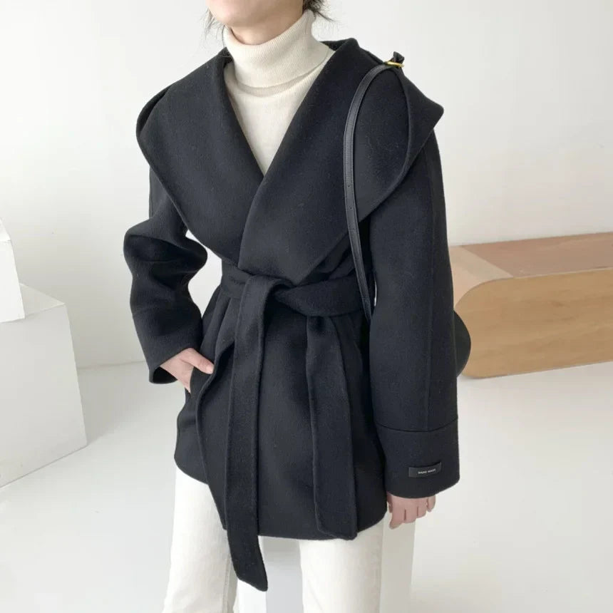Elira™ | Cappotto di Lana con Cappuccio