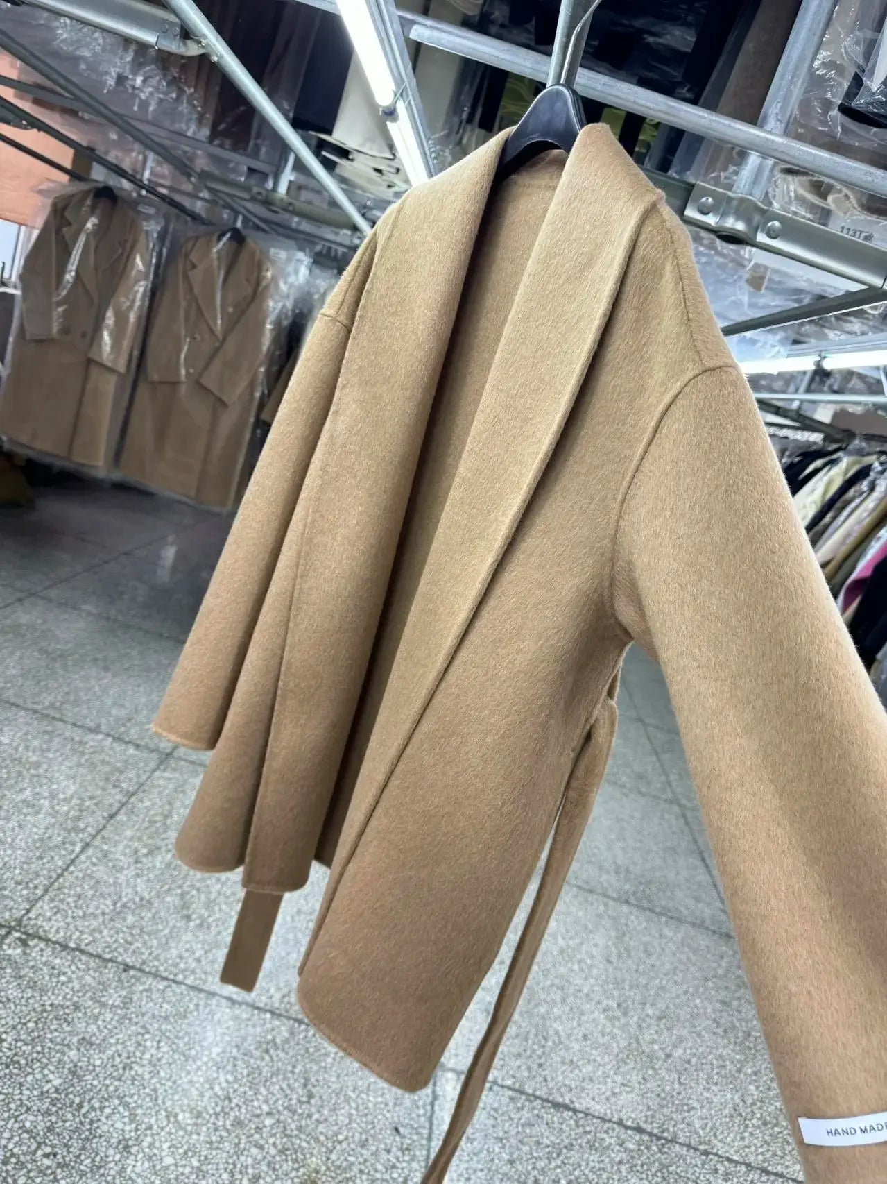 Serenya™ | Cappotto in Lana Fatto a Mano